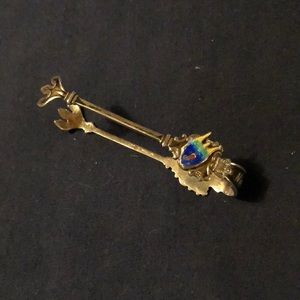 Sterling silver EMC Sugar tongs, engraved NASSAU on end of tongs